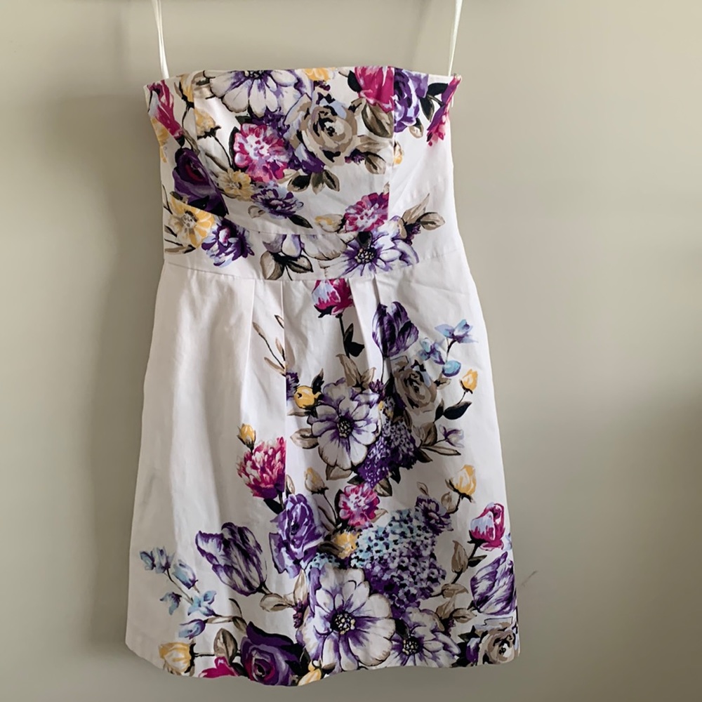 White House Black Market strapless dress, size 4